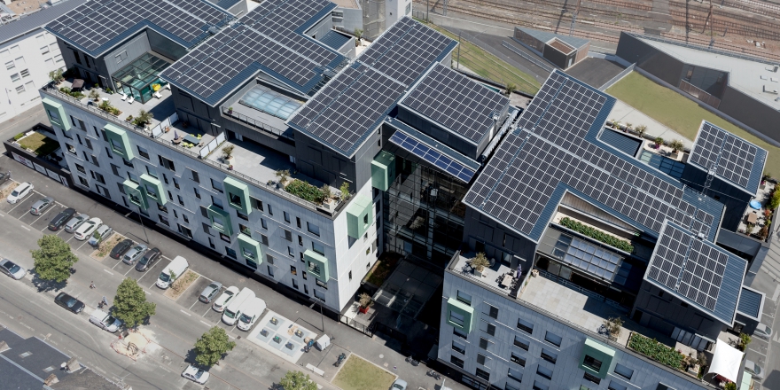 Logements sociaux et bureaux à énergie positive : architectes Boille et Associés Tours