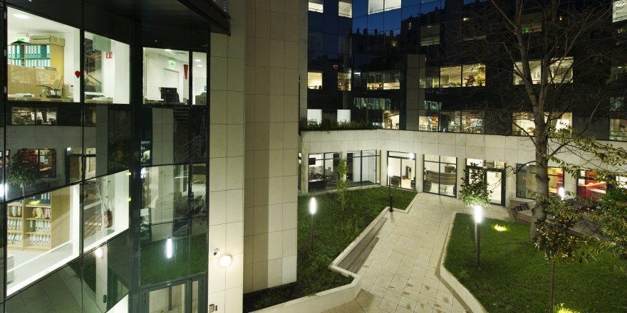 Restructuration et extension d’un bâtiment de bureaux Paris 11e : Boille et Associés architectes Tours